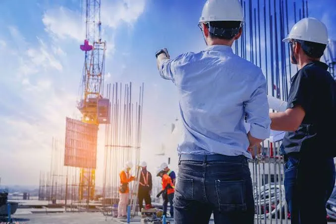 Residential building with reliable structural solutions
